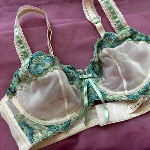 Soma Cream and Green Lace Bra